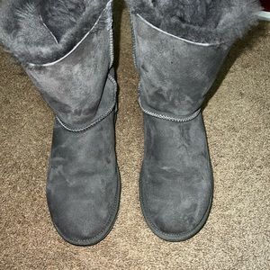 Grey Uggs